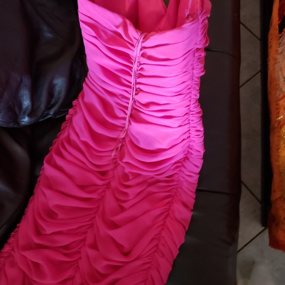 Dress - Picture 5 of 6